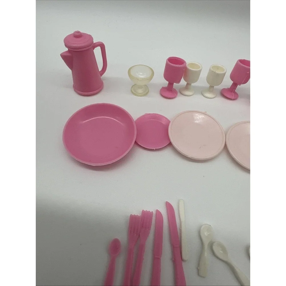 Vintage 1984 Barbie Sweet Roses Mirrored Dining Table Set Accessories Lot Mattel